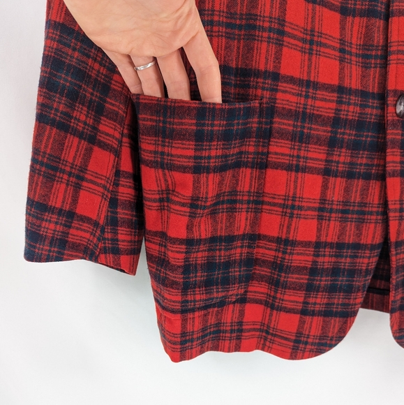 Pendleton Men's Overcoat Size 40 Vintage Red Plaid Thin 100% Wool - Picture 5 of 9